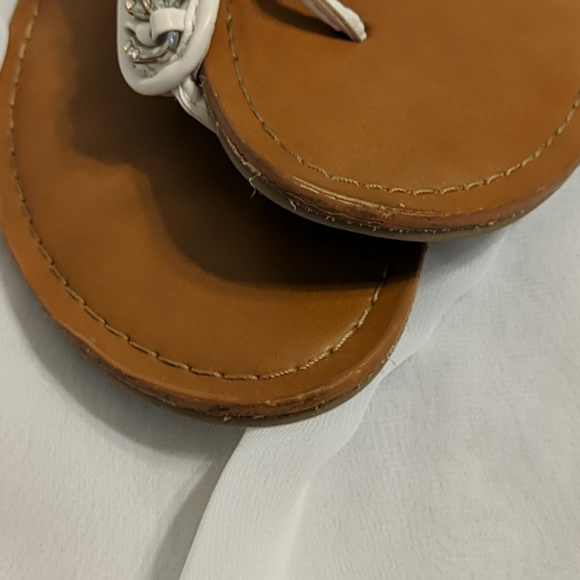 Shoes - Picture 5 of 5